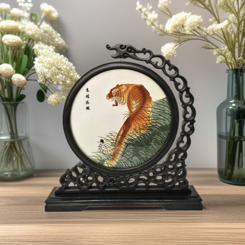 Zijin Xiang embroidery double-sided embroidery decoration handmade embroidery national treasure panda chicken wing wood decoration overseas gifts