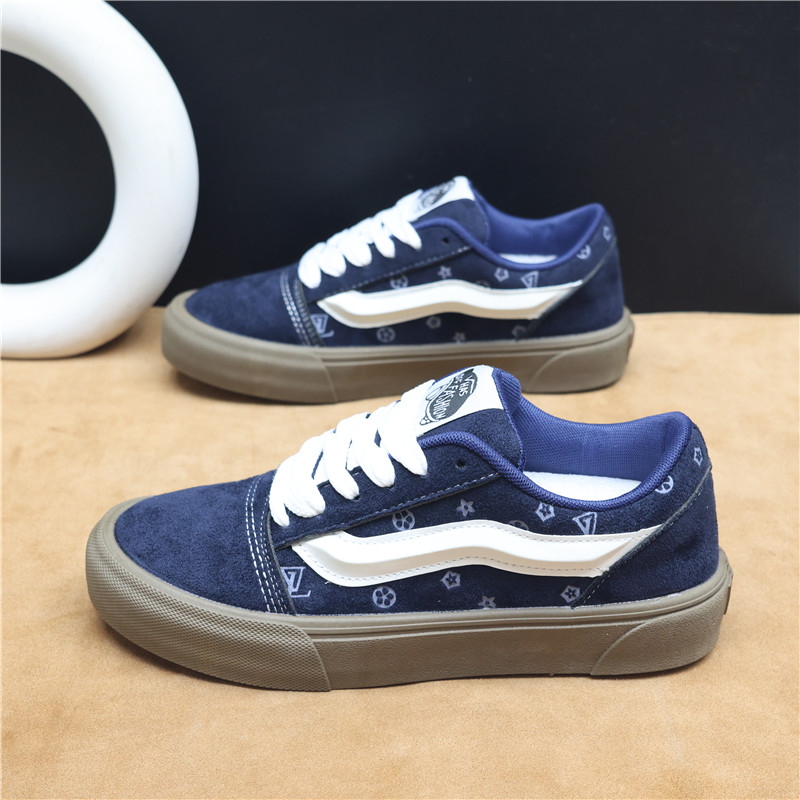 Classic Retro Printed Loafers for Men, Light Luxury American Style Couple Shoes, High Aesthetic Value, Versatile, Comfortable, Simple, Casual Sneakers