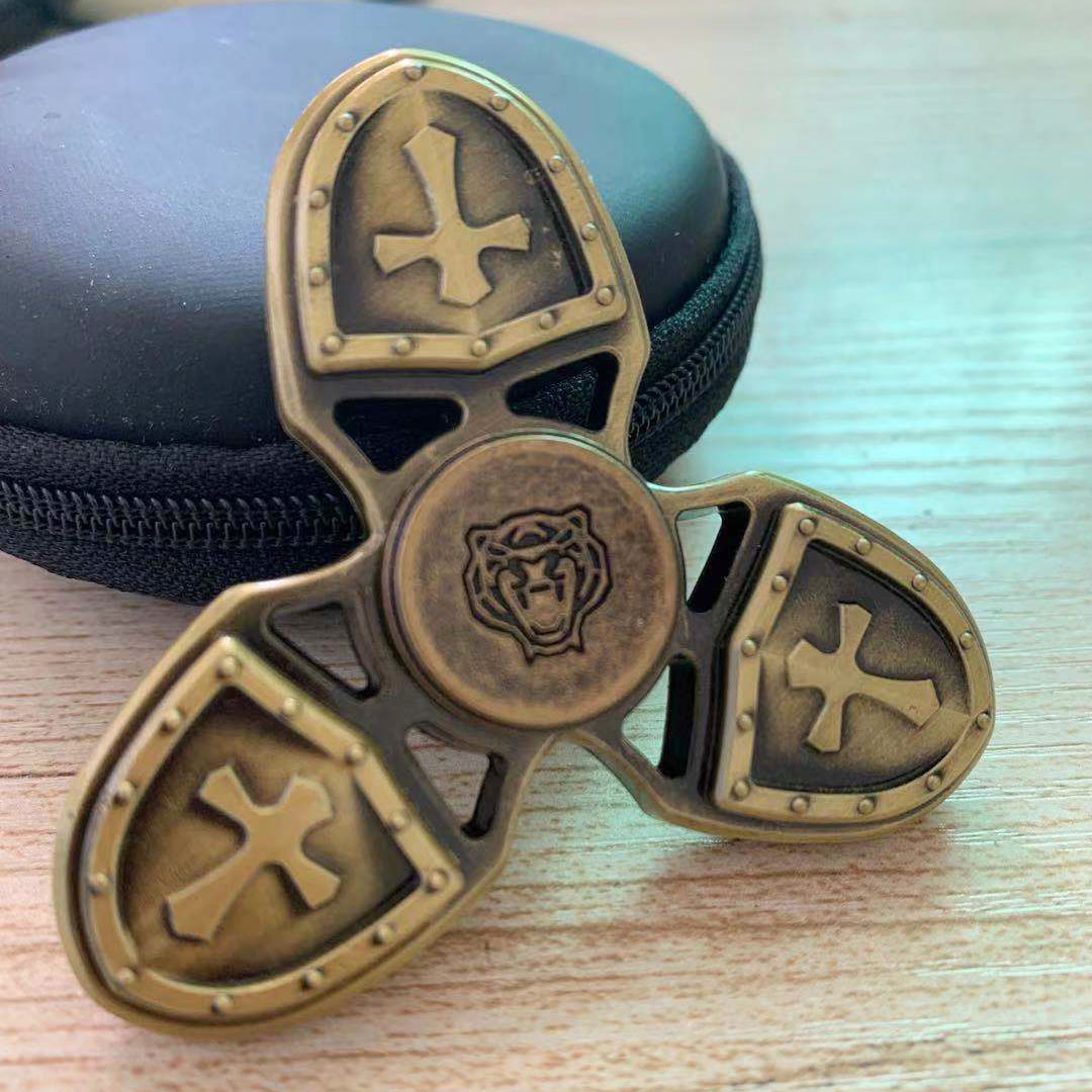 Metal Finger Spinner Golden