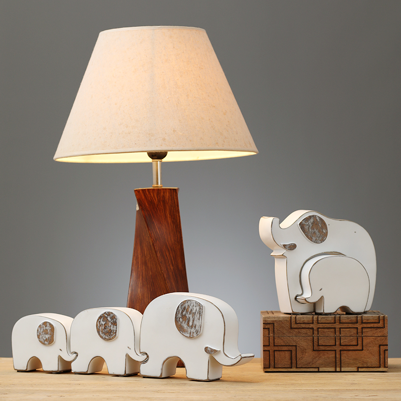 Healing Series of Three Elephants Figurines, Three Pieces for Living Room, Wealth-Attracting, Light Luxury, High-End Creative Small Elephant Resin Home Decorations