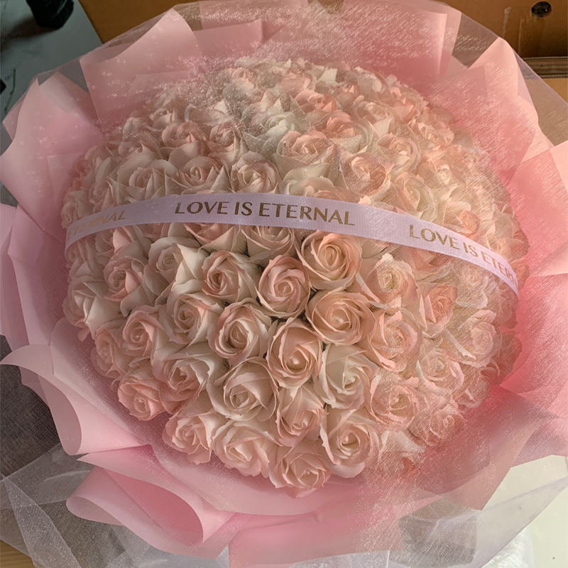 99명의 소녀 핑크 꽃