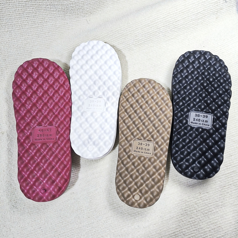 New Solid Foam Eva Sole Handmade Knitted Wool Ice Strip Slippers with Durable Sole and Hook-And-Loop Slippers New Solid Foam Eva Sole Handmade Knitted Wool Ice Strip Slippers with Durable Sole and Hook-And-Loop Slippers