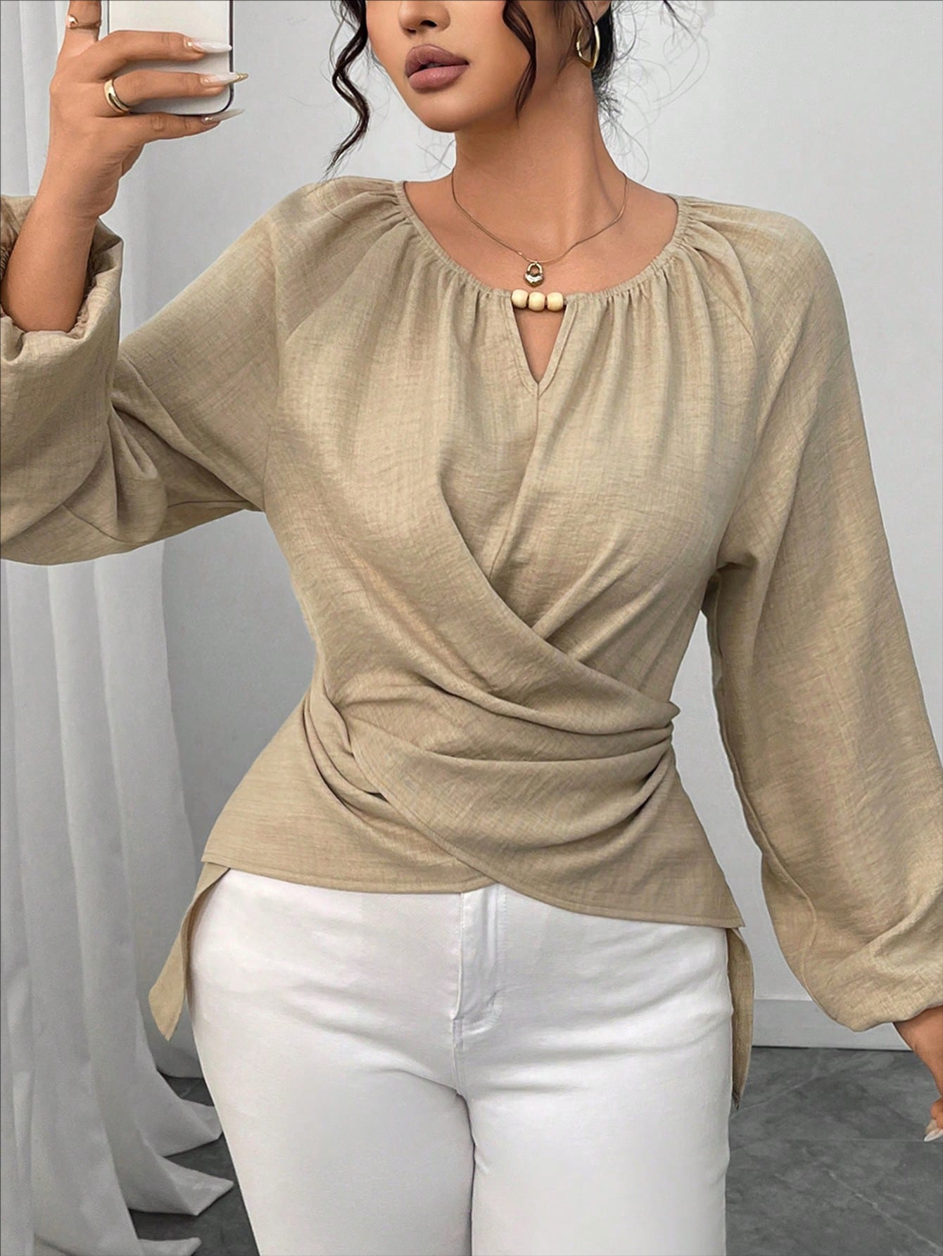 Elegante Damenbluse Mit Perlenbesatz Und V-ausschnitt Rüschen_voghion.com