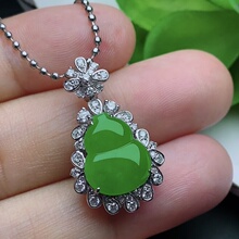 ������Ȼ���a؛�M�Gɫ���J����18k���Ƕayz�ߴ磺25.8-15-8.3mm