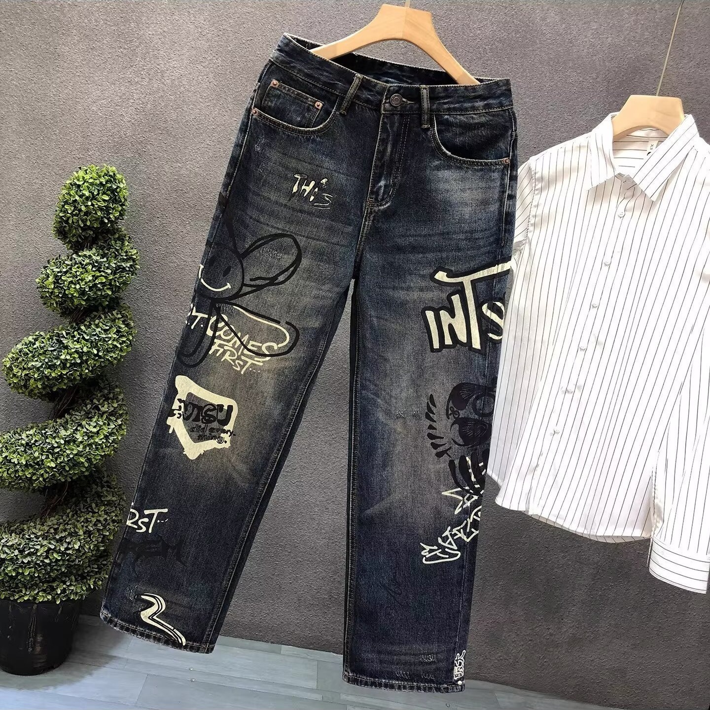 New Hip Hop Unique Graffiti Street Dance Trendy Fashionable Skateboard For Men High Street Instagram Worthy_mkmklike.com