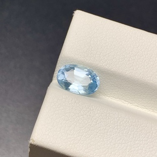 Natural Saint Maria Aquamarine International Certificate 1.64 karat 6 x 9mm crystal clean