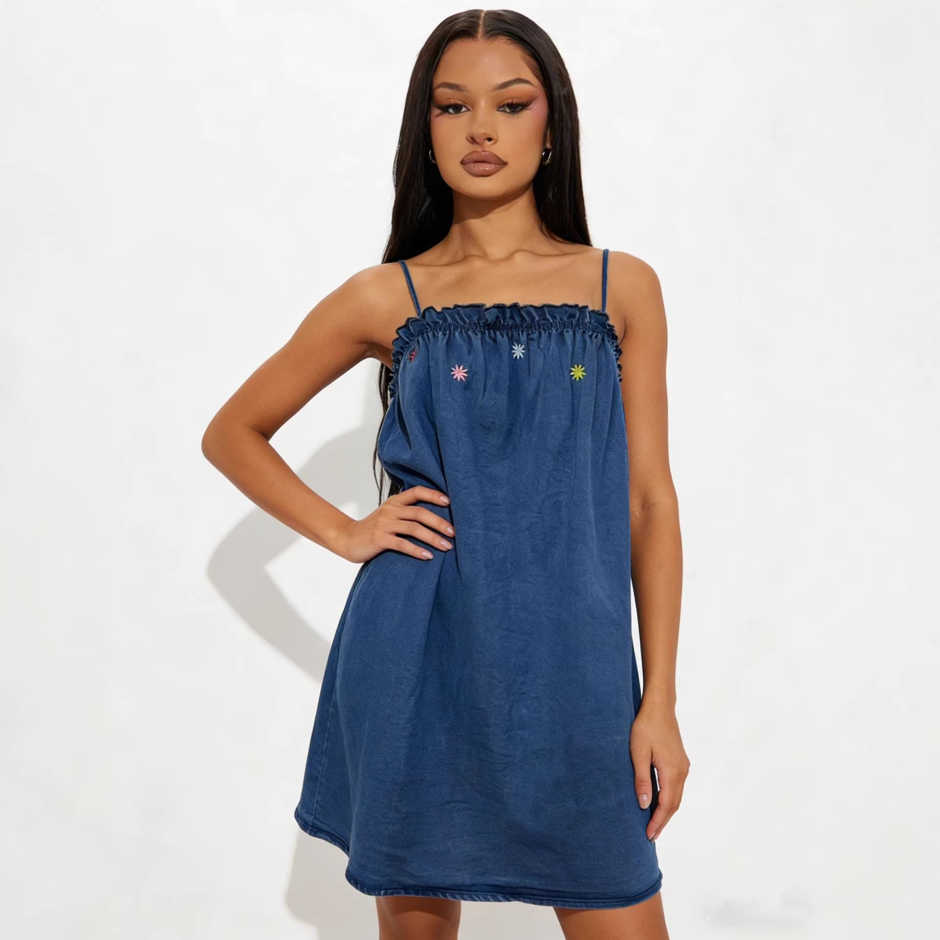 Women's Clothing Fresh Floral Embroidery Denim Suspender Dress Loose A-Line Skirt_ecoleips.com