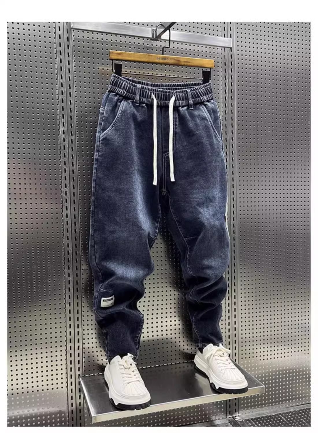 Men’s Stretchy Distressed Harem Jeans Elastic Waist Blue Slimming_voghion.com