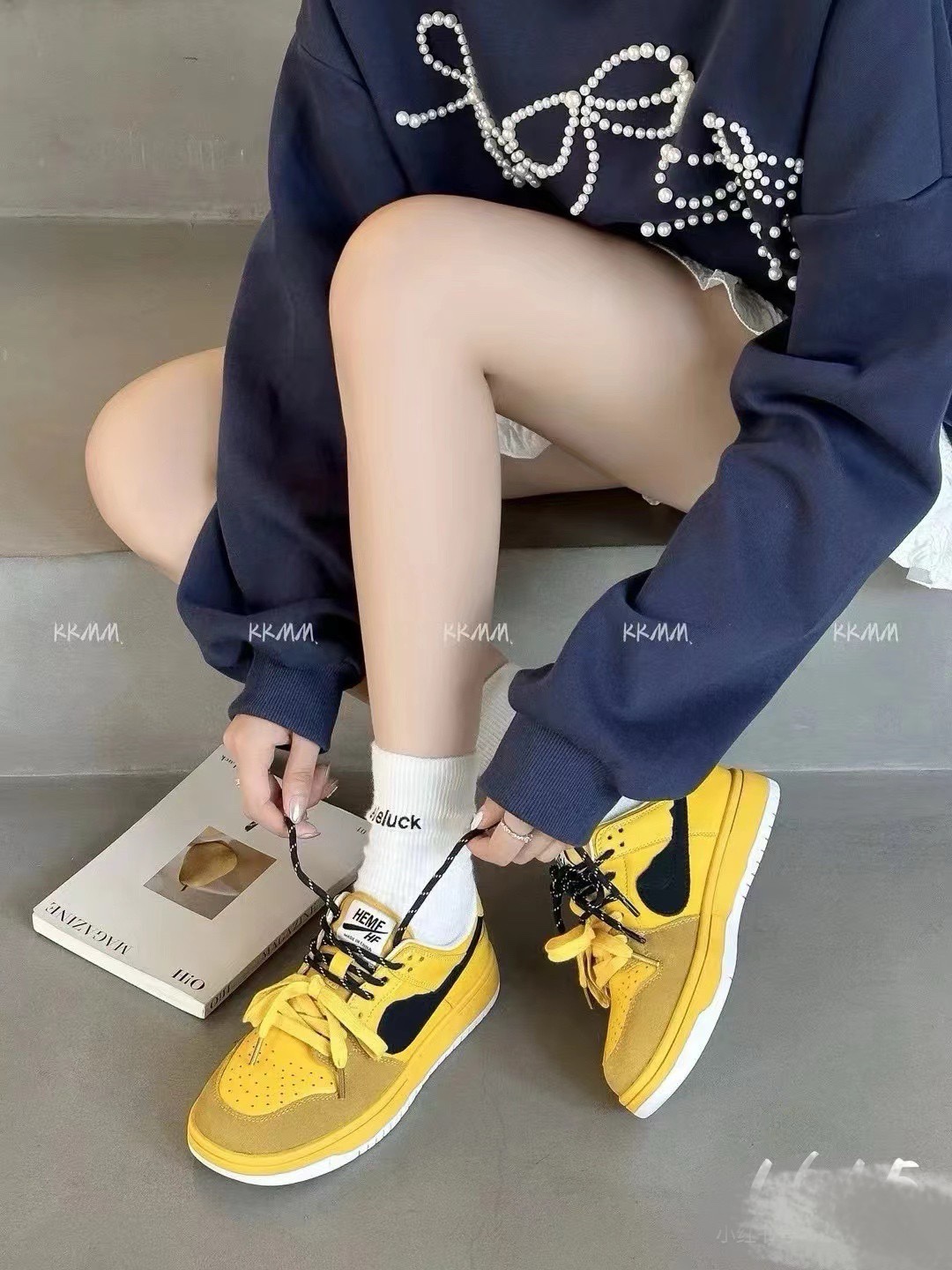 2025 Spring New Popular High-End Comfortable Thick-Soled White Sneakers For Women, Height-Increasing Platform Versatile_voghion.com