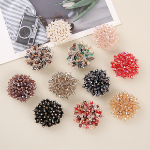 Hand-beaded Crystal Disc Brooch Flower Flower Core Accessories Decorative Cloth Patch Hairpin Hair Accessories Decorative Material Diamond Jewelry