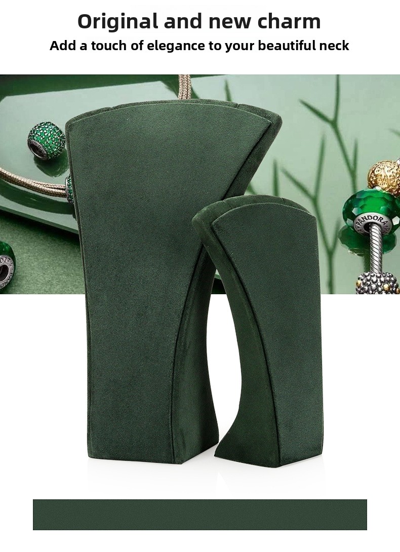 A044- (17-21) green velvet scalloped leather necklace - (xuyue) details page _