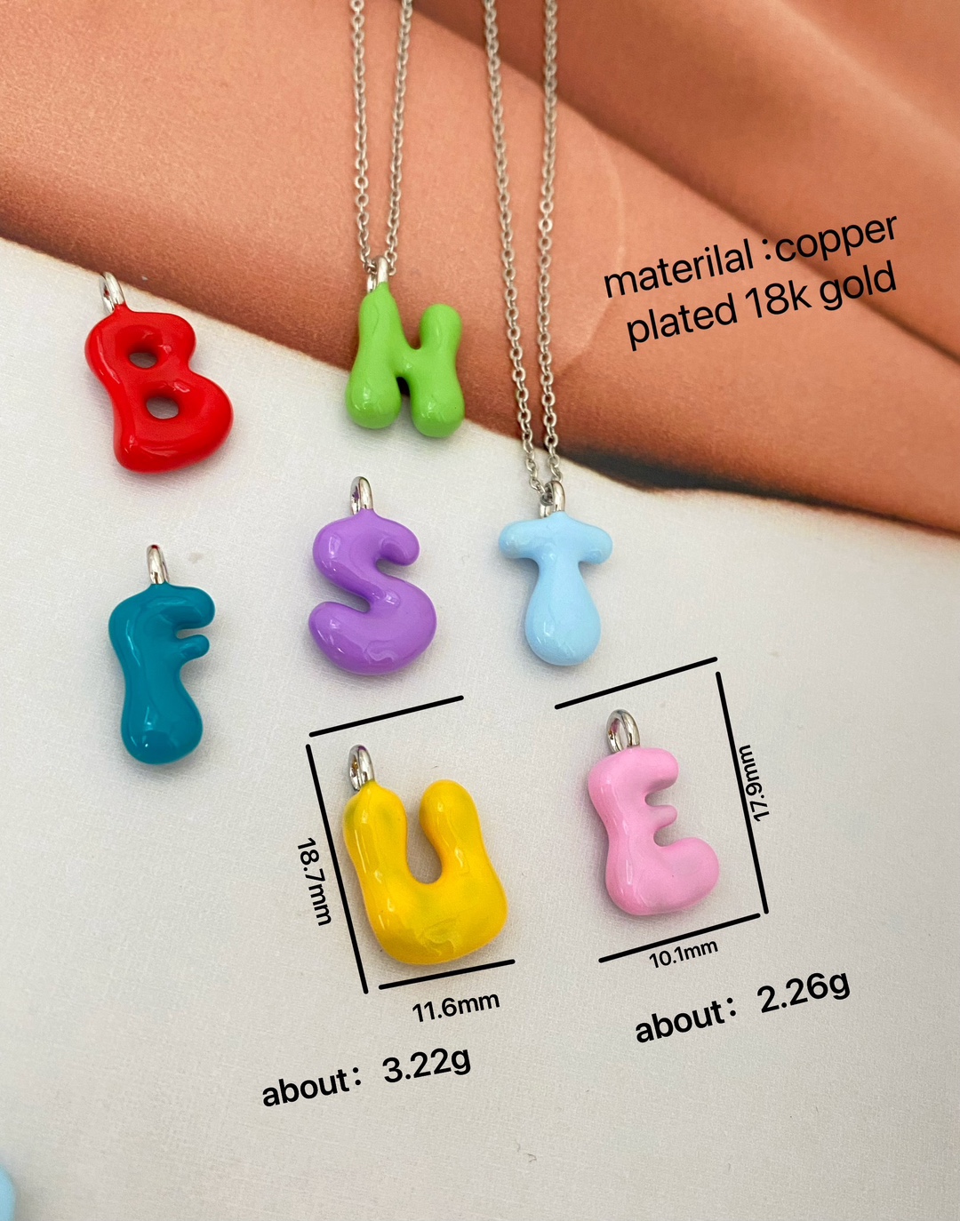 1 Piece Quantity Copper Material 1 Piece 10.1*17.9mm 18.7*11.6mm Copper Letter Pendant