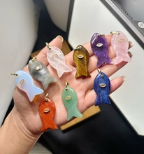 欧美天然石有眼鱼吊坠虎眼粉晶绿东陵吊坠跨境热销