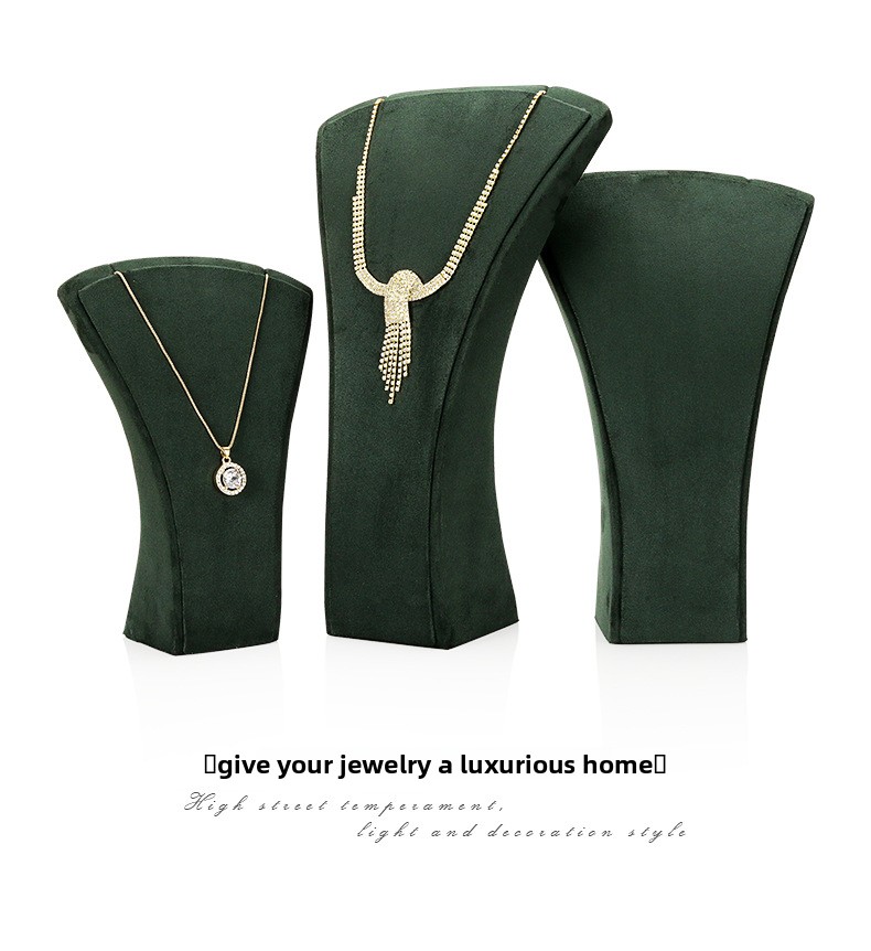A044- (17-21) green velvet scalloped leather necklace - (xuyue) details page _