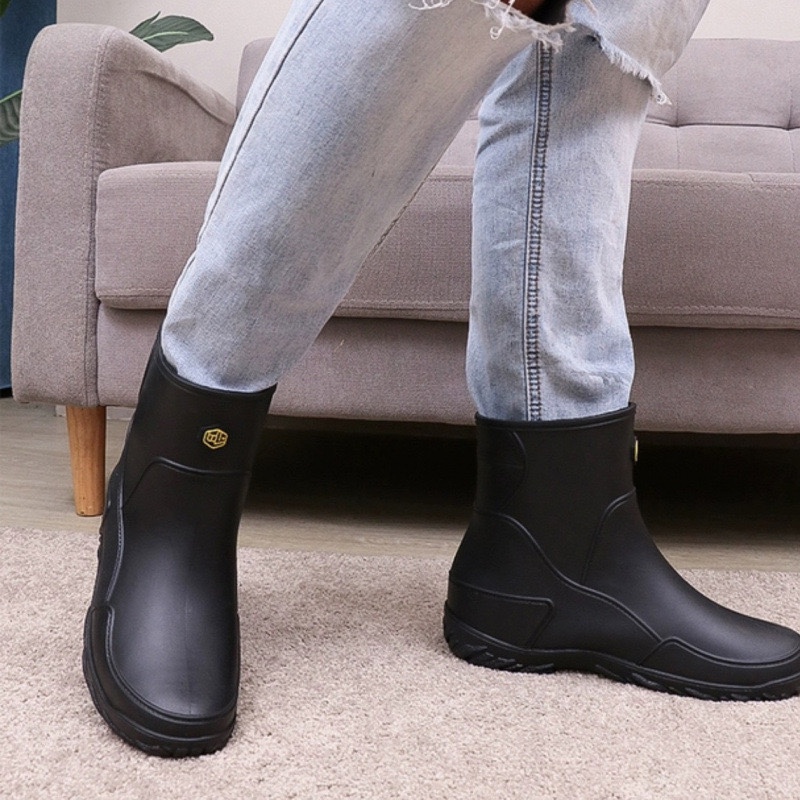 Waterproof Fashionable Men's Rain Boots, Rain Boots, Water Shoes, Short-Tube Car Wash, Non-Slip Waterproof Rubber Shoes, Korean Style Waterproof Fashionable Men's Rain Boots, Rain Boots, Water Shoes, Short-Tube Car Wash, Non-Slip Waterproof Rubber Shoes, Korean Style