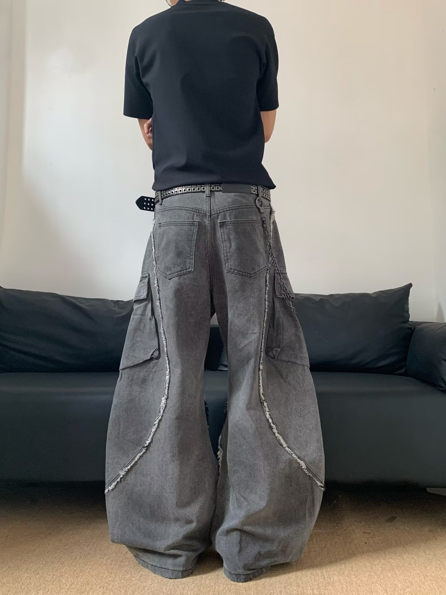 Men's Heavy Duty Patchwork Frayed Zipper Flared Jeans For Men_voghion.com