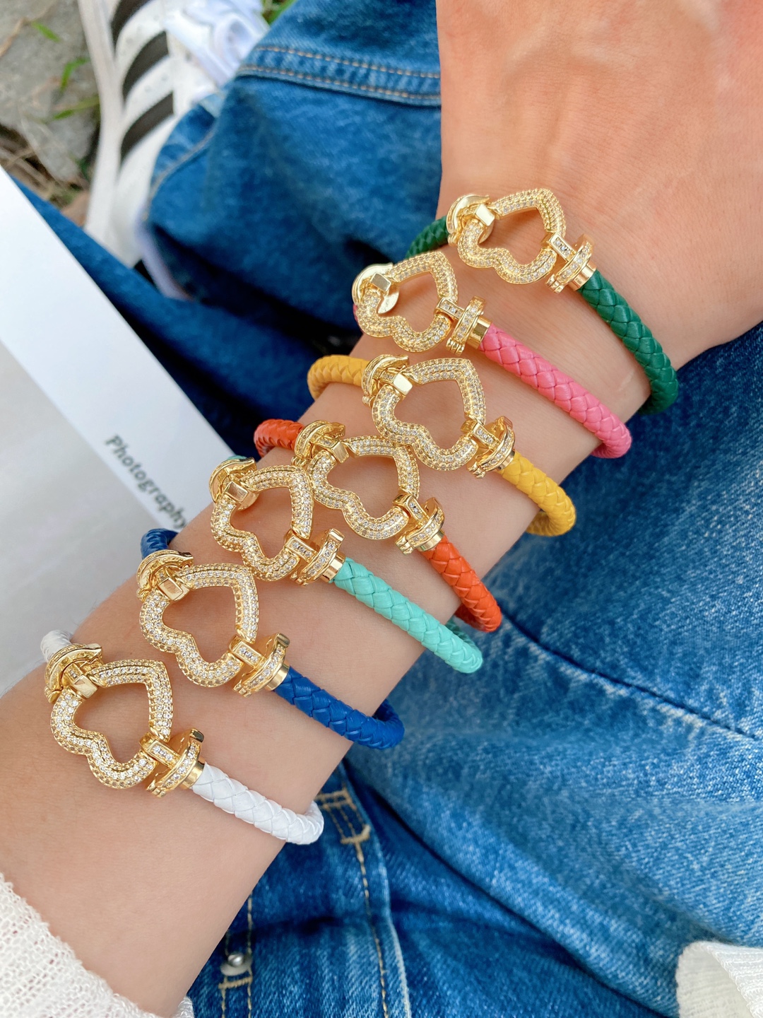 11g Weight Copper Pendant Material Bracelets Classification Leather Rope Chain Material Woven Chain Chain Type 1 Piece Quantity Holiday, Daily Occasion Leather rope, Copper Material Heart Shape Pattern Unisex Gender Vintage Style, Classic Style Style Vintage Style Classic Style Heart Shape Leather Rope Copper Woven Chain String Bracelets Wholesale 无