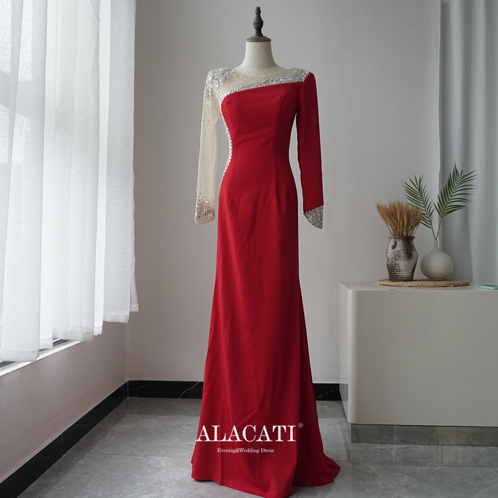 2021 New Alacati Long-Sleeved Red Simple Slim-Fit Evening Dress Fishtail Bridal Toast Dress Performance Host