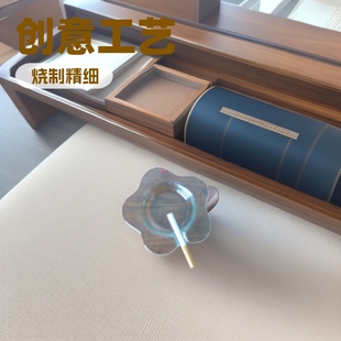 Smoke and Charcoal Cylinder, Hot Melt Glass Ashtray, Heart-Shaped Ashtray, Flower-Shaped Ashtray, Moon-Shaped Smoke and Charcoal Cylinder, Creative Crafts