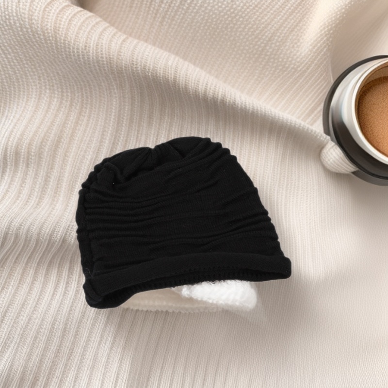 Korean-Style Knitted Hat with Pleated Layers and Circles, Unisex Wool Hat, Hot-Selling European and American Holiday Christmas Hat
