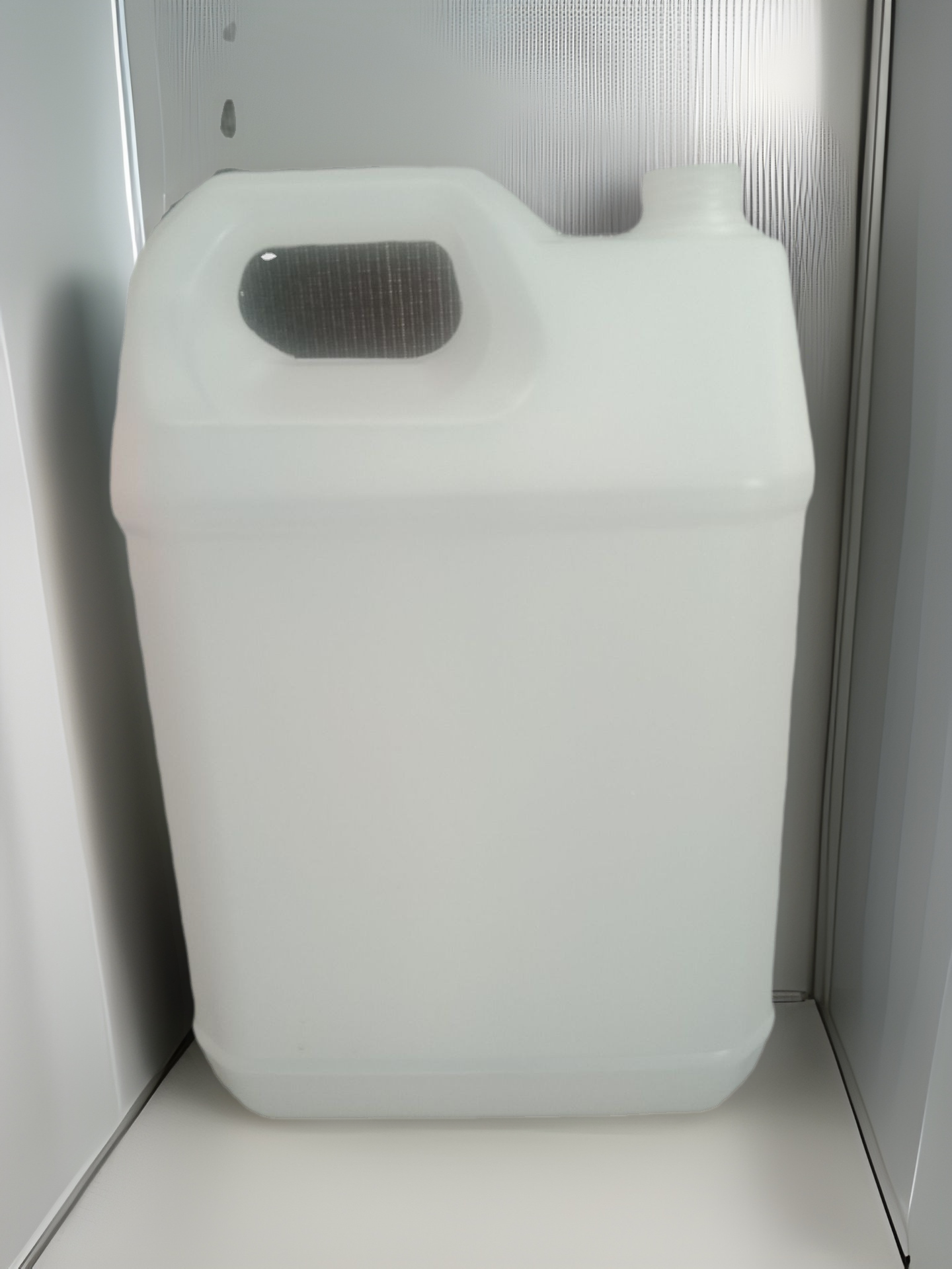 河南厂家直供5升消毒液桶通用包装食品pe壶外盖桶化工壶5l化工桶