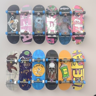 Cross-border professional finger skateboard fingertip dance boy toy TD board finger play creative cross-border products