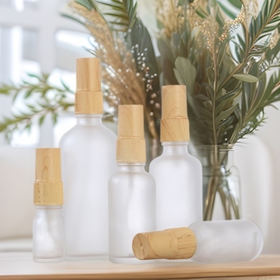 Glass Cosmetic Spray Bottle Wood Grain Cap Frosted Glass Essence Oil Bottle 20ml30ml50ml Essence Oil Bottle