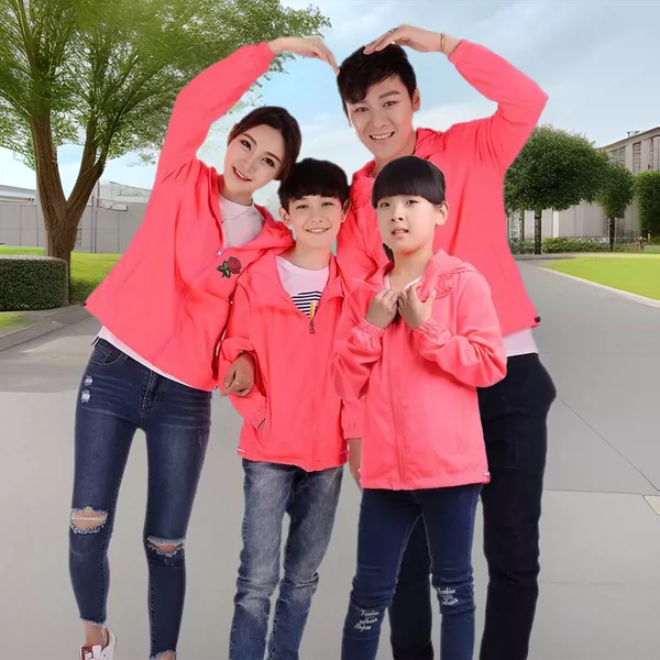 Embroidered figure parent-child couple outdoor windbreaker men's spring and autumn clothing plus size coat windproof warm factory direct supply
