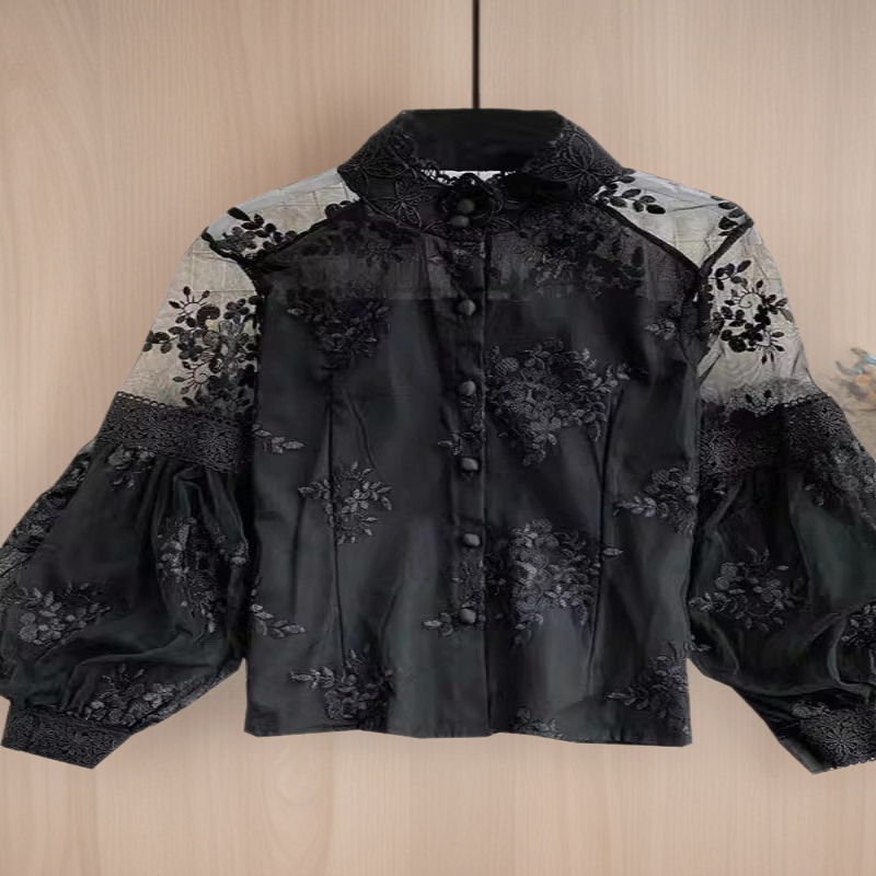 Cross-border Retro Palace Style Lantern Sleeve Collar Lace Shirt Women's Autumn French Style Sexy Hollow Crochet Hong Kong Flavor Lining Cross-border Retro Palace Style Lantern Sleeve Collar Lace Shirt Women's Autumn French Style Sexy Hollow Crochet Hong Kong Flavor Lining