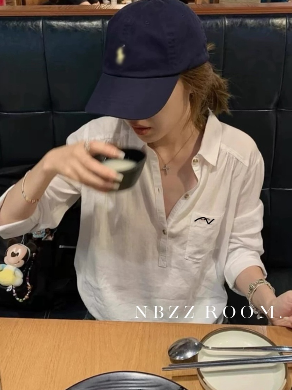 2026 Autumn/Winter/Exquisite Seagull Embroidery Shirt for Women, Korean Style Polo Collar Half-Button Cotton Solid Color Long-Sleeved Shirt