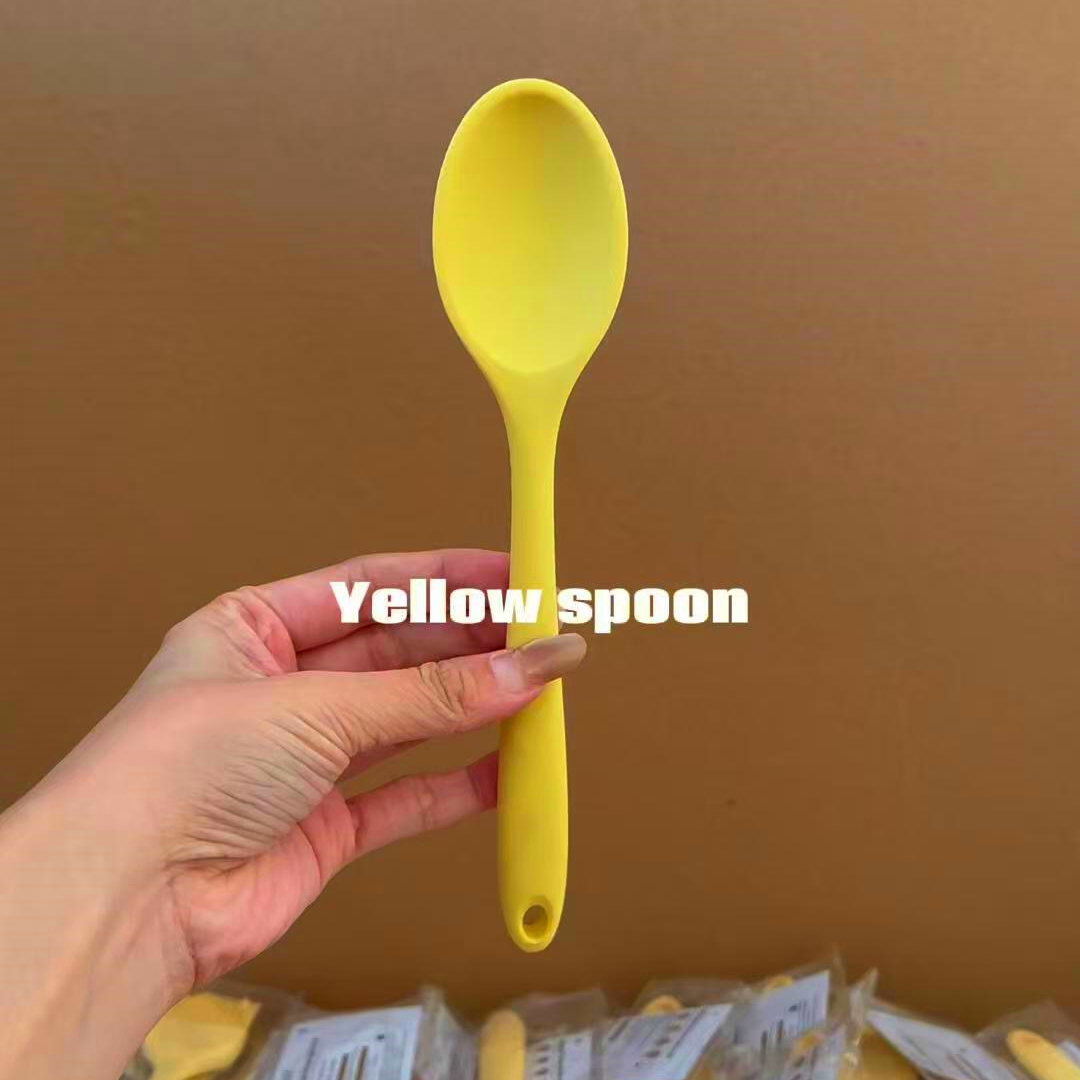 Silicone Spoon, One-Piece, High Temperature Resistant Cooking Spoon, Kitchen Tableware, Small Spoon, Food Grade, Soft and Convenient for Kidsren