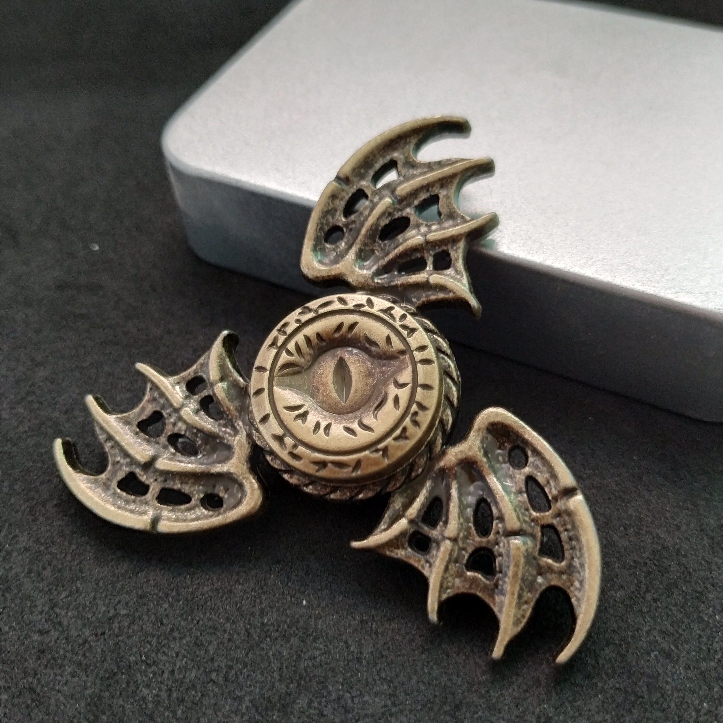 Metal Finger Spinner Silver