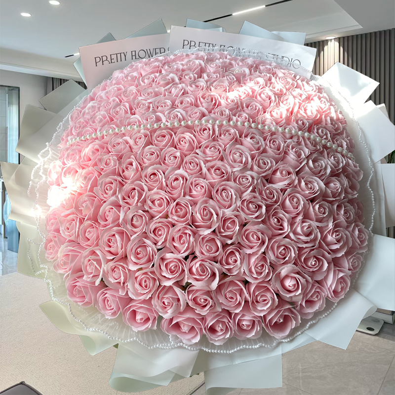 199 핑크 스노우 마운틴 장미 꽃다발 [랑샤 스타일]