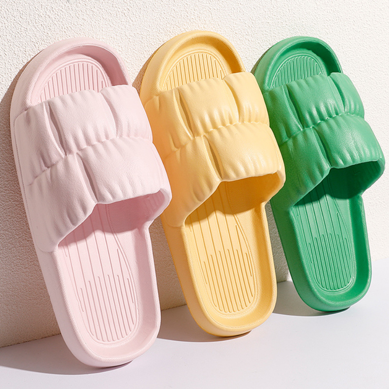 Women's Summer Slippers with a Soft, Cushioned Feel for Indoor Use, Non-Slip, Soft Eva Sole, Bathroom Shower Silent High-End Slippers