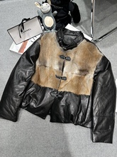 真皮鹅绒服女2025冬新款宽松圆领水貂毛皮衣外套皮扣