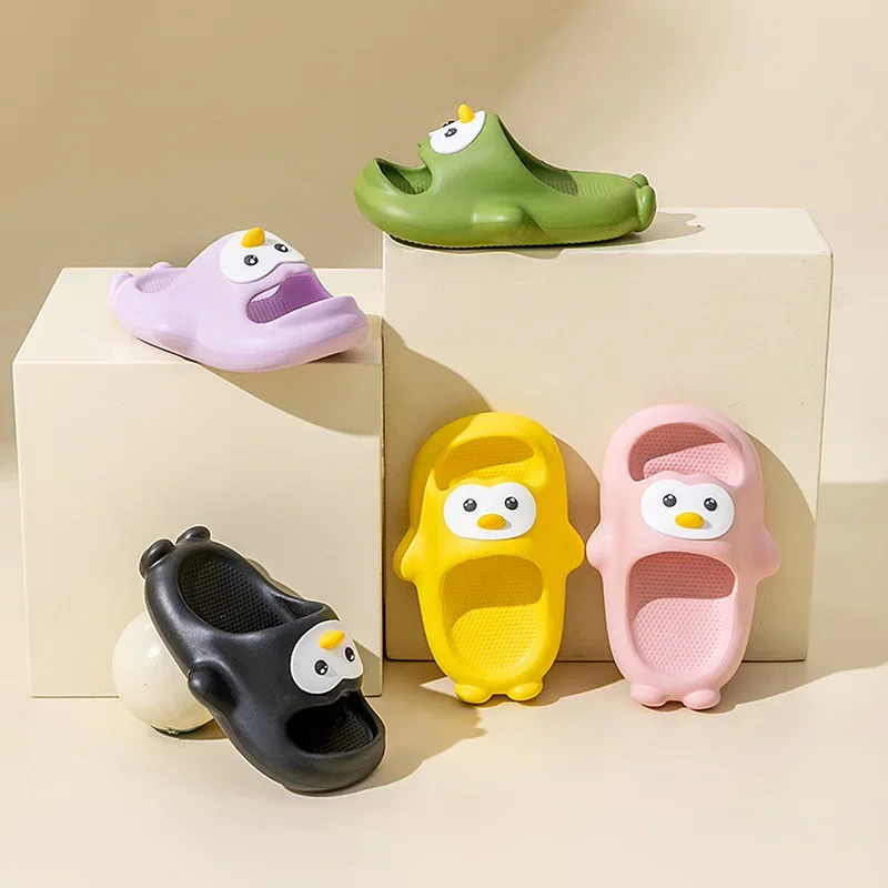 Summer children's slippers for men and women, non-slip cute baby hygiene product, slide, family style