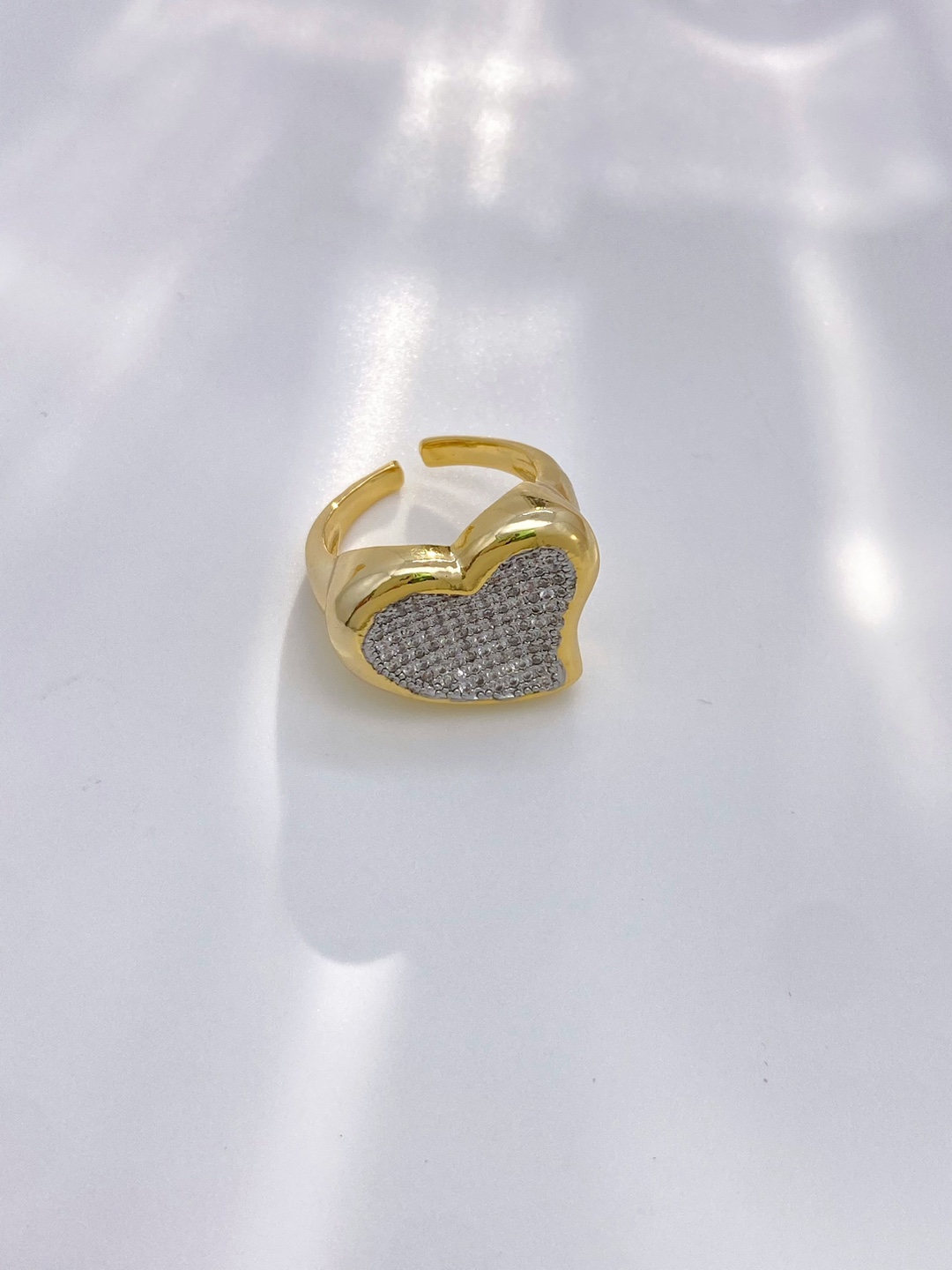 Copper Material Wholesale Jewelry Vintage Style Heart Shape Copper Zircon Plating Rings Bracelets