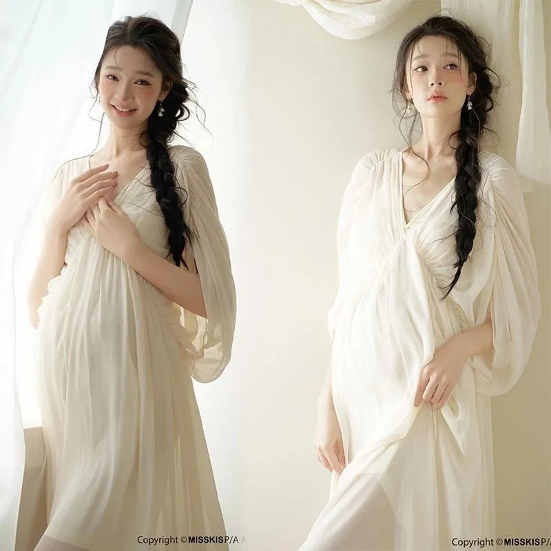 Photo Studio Pregnant Women's New Theme Korean Style Sweet and Salty Casual Suit Pregnant Mother's Personal Art Photo Clothing