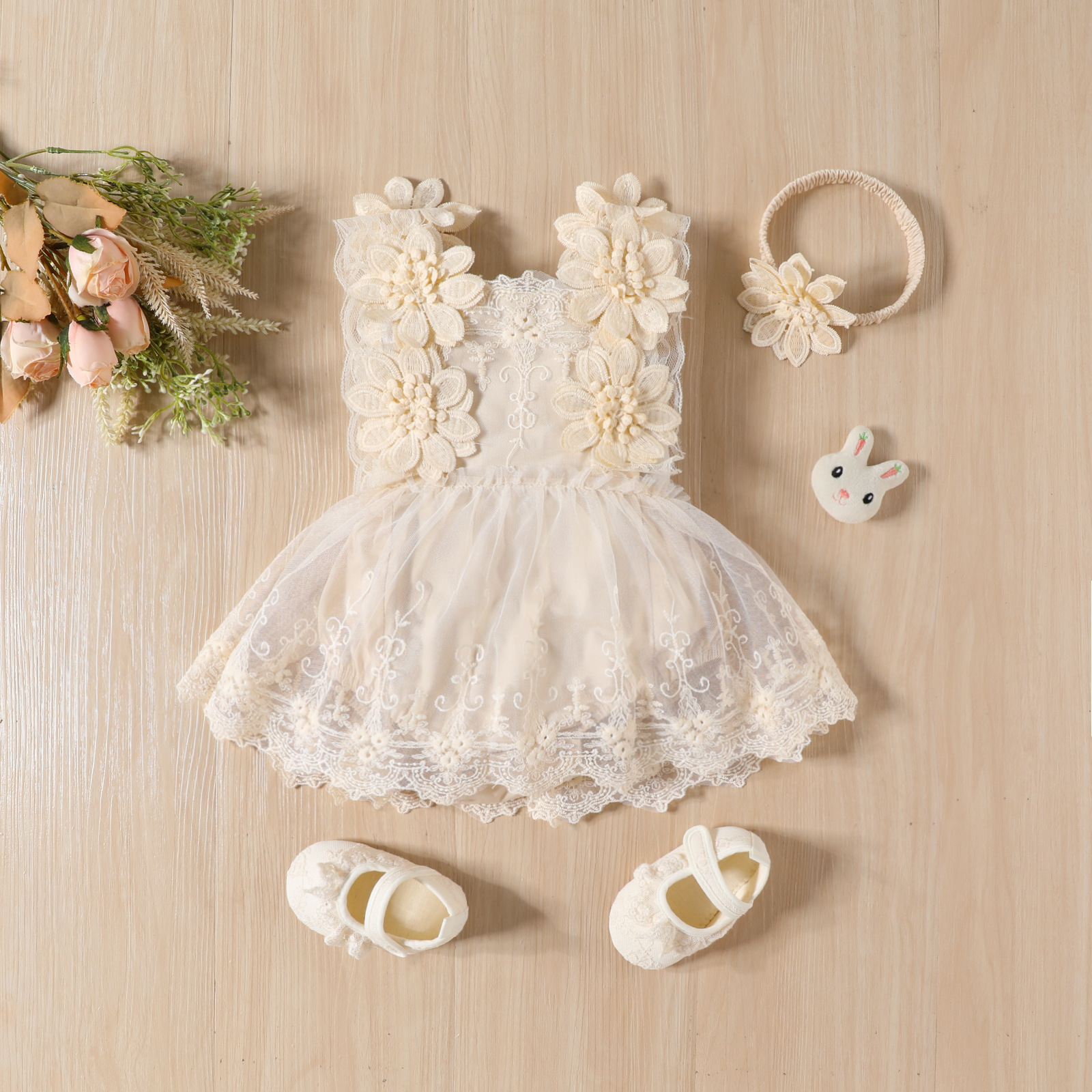Babyflicka spetsbody med blommig pannband set_voghion.com