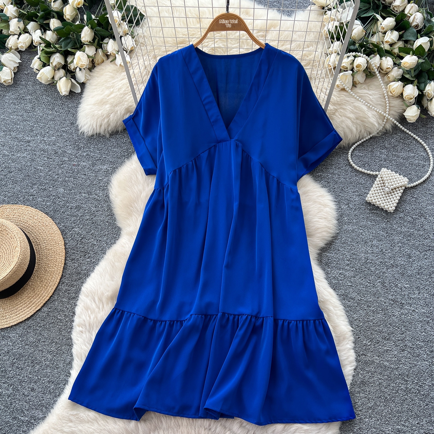 Korean Style V Neck Casual Dress For Women Short Sleeved Summer Simple Loose Slimming A-Line Skirt For Commuting_ecoleips.com