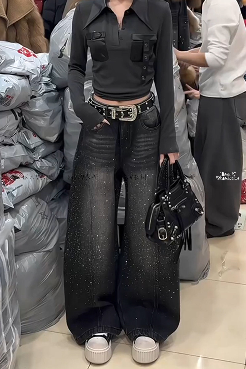 Jeans donna gamba larga con strass a stelle taglio loose_voghion.com