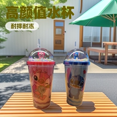 国境を越えた新作、高見えする夏のトレンド、ネットで話題のスティッチの漫画風プラスチック製ウォーターカップ、ストロー付き、二層構造の氷割りカップ