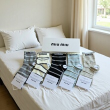 新品谬谬四季款精品礼盒装女袜舒适透气棉质中筒女袜批发