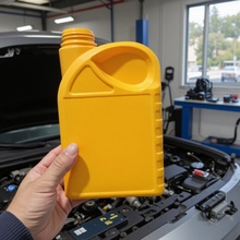 厂家直供pe800ml防冻液壶机油壶异形瓶