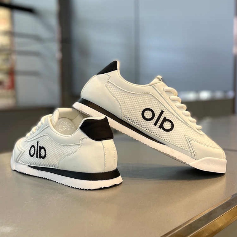 2025 Summer New arrival Slip-on Lazy Shoes Fashionable All-match Sneakers Shake Tone Fast Hand Casual Shoes