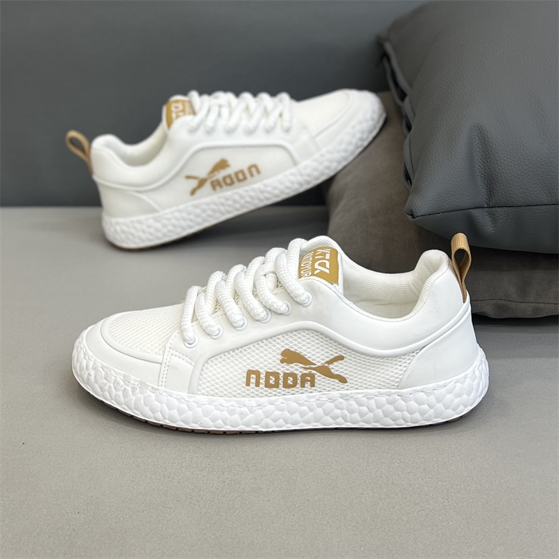 2025 summer New arrival breathable mesh sports casual shoes light soft bottom driving shoes White Shoes