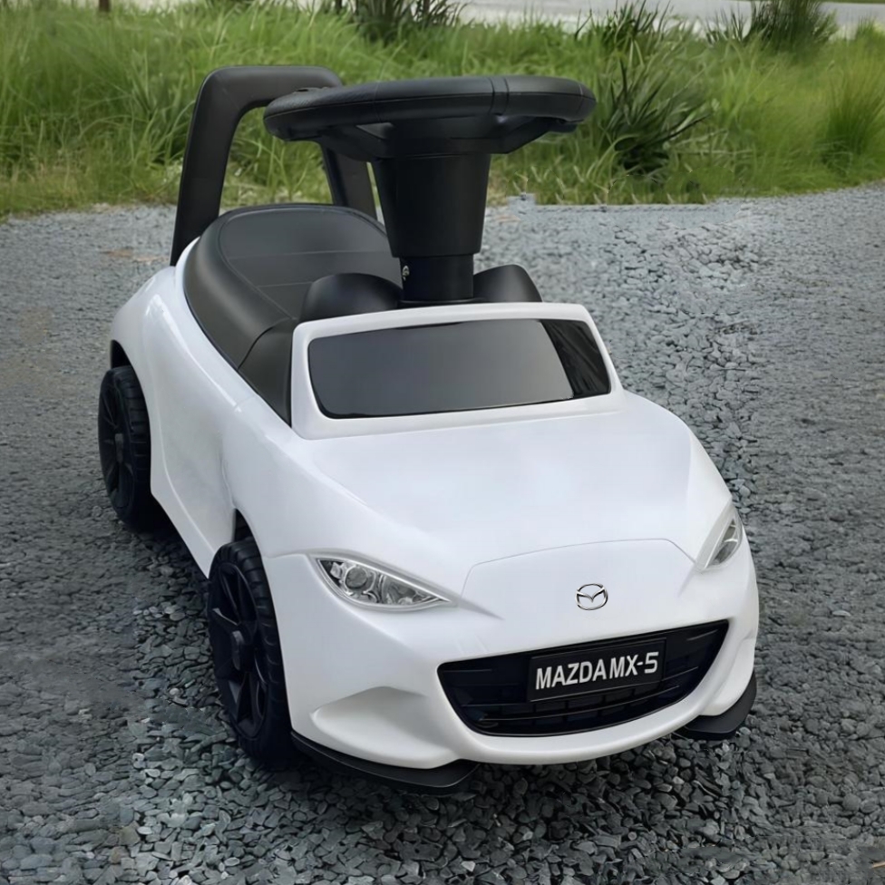 Mazda Children's Four-Wheel Scooter for 1-3 Year Old Babies, Twist Car, Kids' Ride-On Car, Anti-Rollover Toy Car