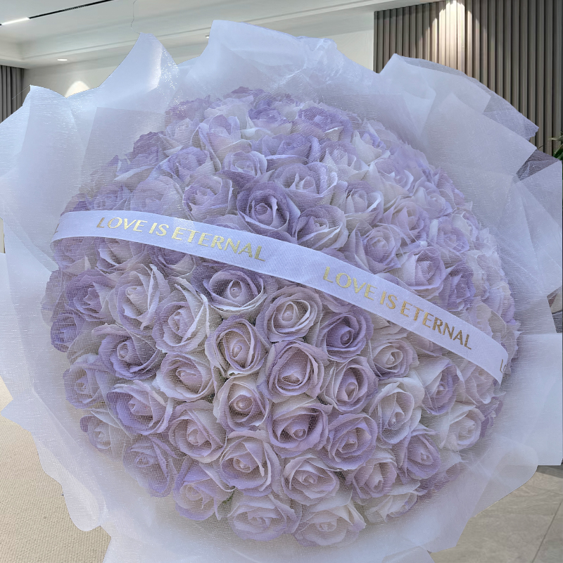 99 구름 보라색 그라데이션