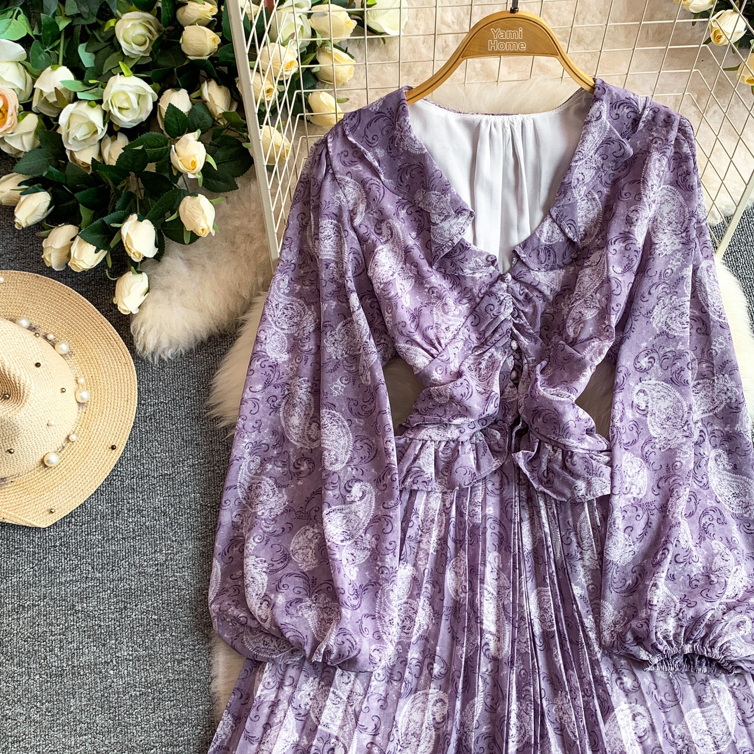 Women's French Style Elegant V Neck Dress Summer Slimming Flattering Lantern Sleeve Pleated Hem_ecoleips.com