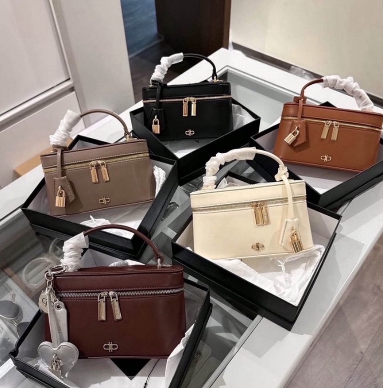 Pedro new autumn lunch box bag, versatile tote and crossbody bag for women, small square bag, commuter shoulder bag, with zipper